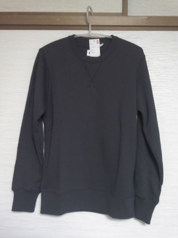 ユニクロでスウェットを買ってみる