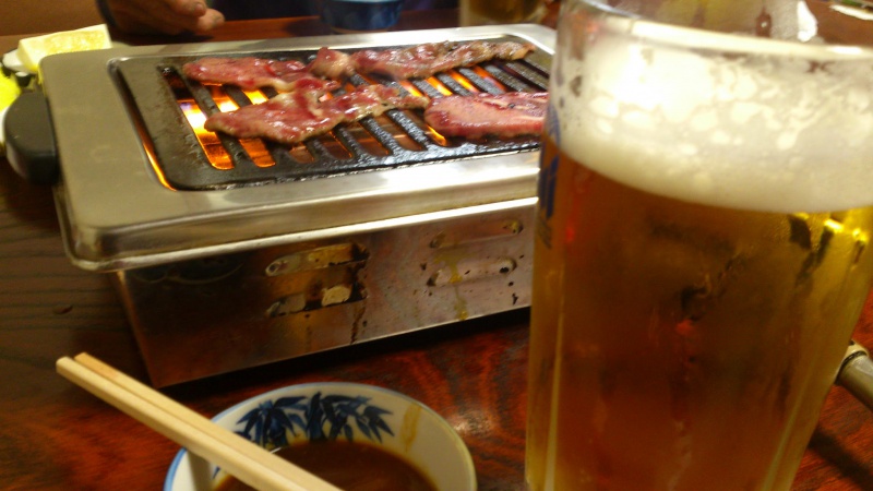 稲刈りの打ち上げで焼き肉を食べてみる