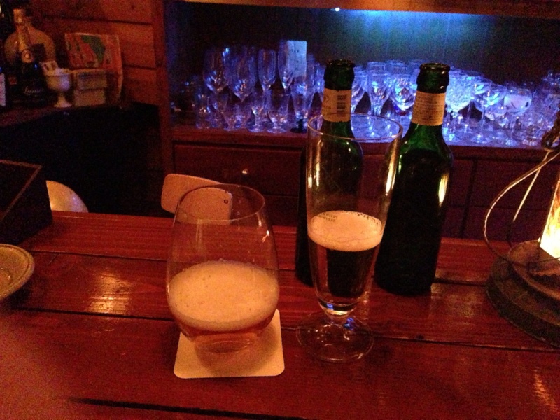 同じビールをグラスをかえて飲んでみる