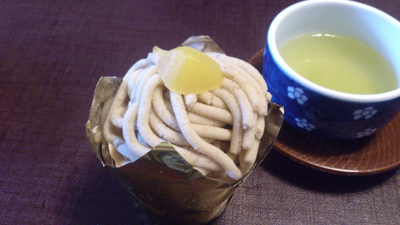 岐阜のケーキ屋 たけ川の”栗きんとんのモンブラン”を食べてみる