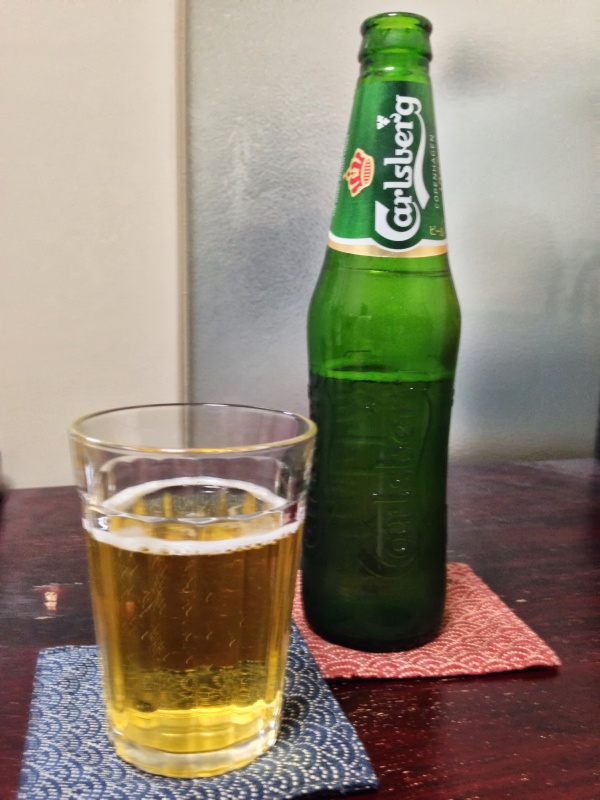 デンマークのビール Carlsbergを飲んでみる