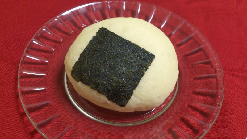 名古屋のパン屋 シャンテーコジマの”おにぎりパン”を食べてみる