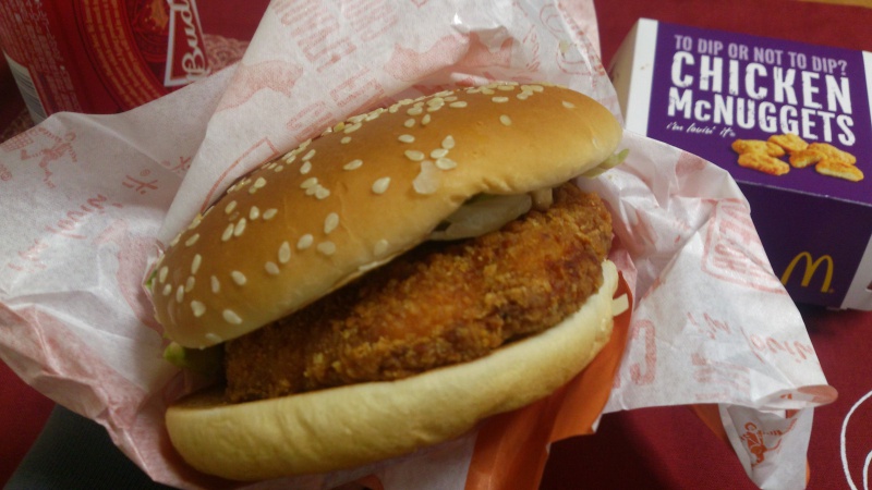McDonald’sのチキンフィレオとチキンマックナゲットを食べてみる