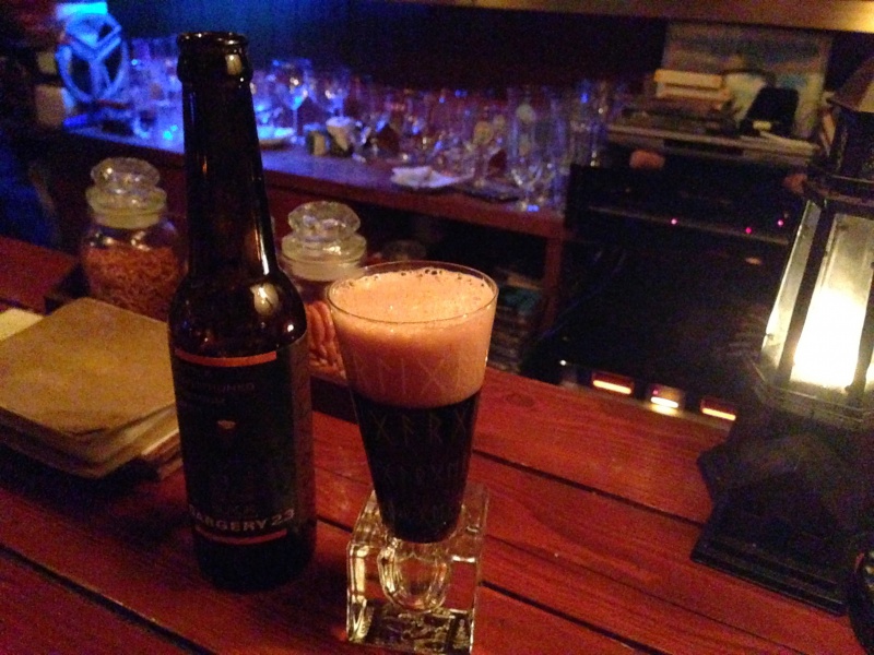 名古屋のバー Bar Crew’s QuartersでGARGERY23 BLACKを飲んでみる