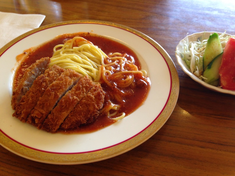 名古屋の喫茶店 コンパルでカツスパゲティを食べてみる