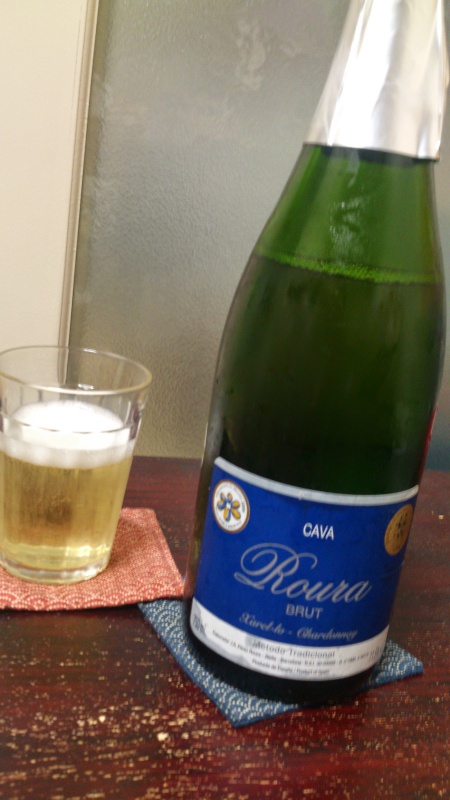 スペインのスパークリングワイン “Cava Roura Brut”を飲んでみる