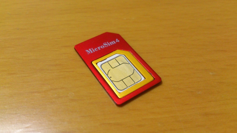 Xperia Z3 CompactのNano SIMをアダプタを使って標準のSIMサイズに変換してからFOMAケータイに挿して通話してみる