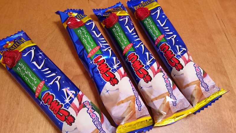 プレミアムうまい棒 モッツァレラチーズ＆カマンベールチーズ味を食べてみる