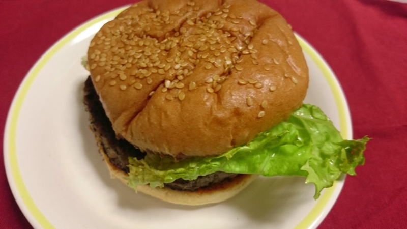 フレッシュネスバーガーのクラシックバーガーを食べてみる