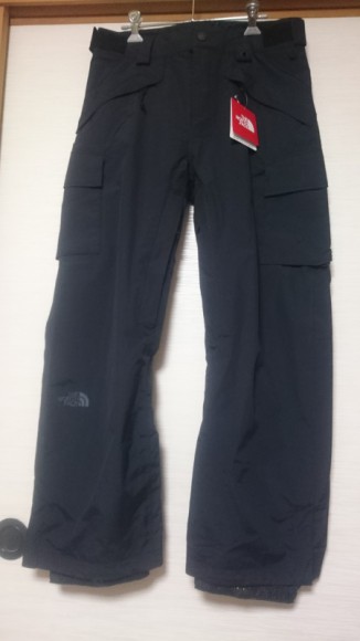 NORTH FACEのスノーパンツを買ってみる