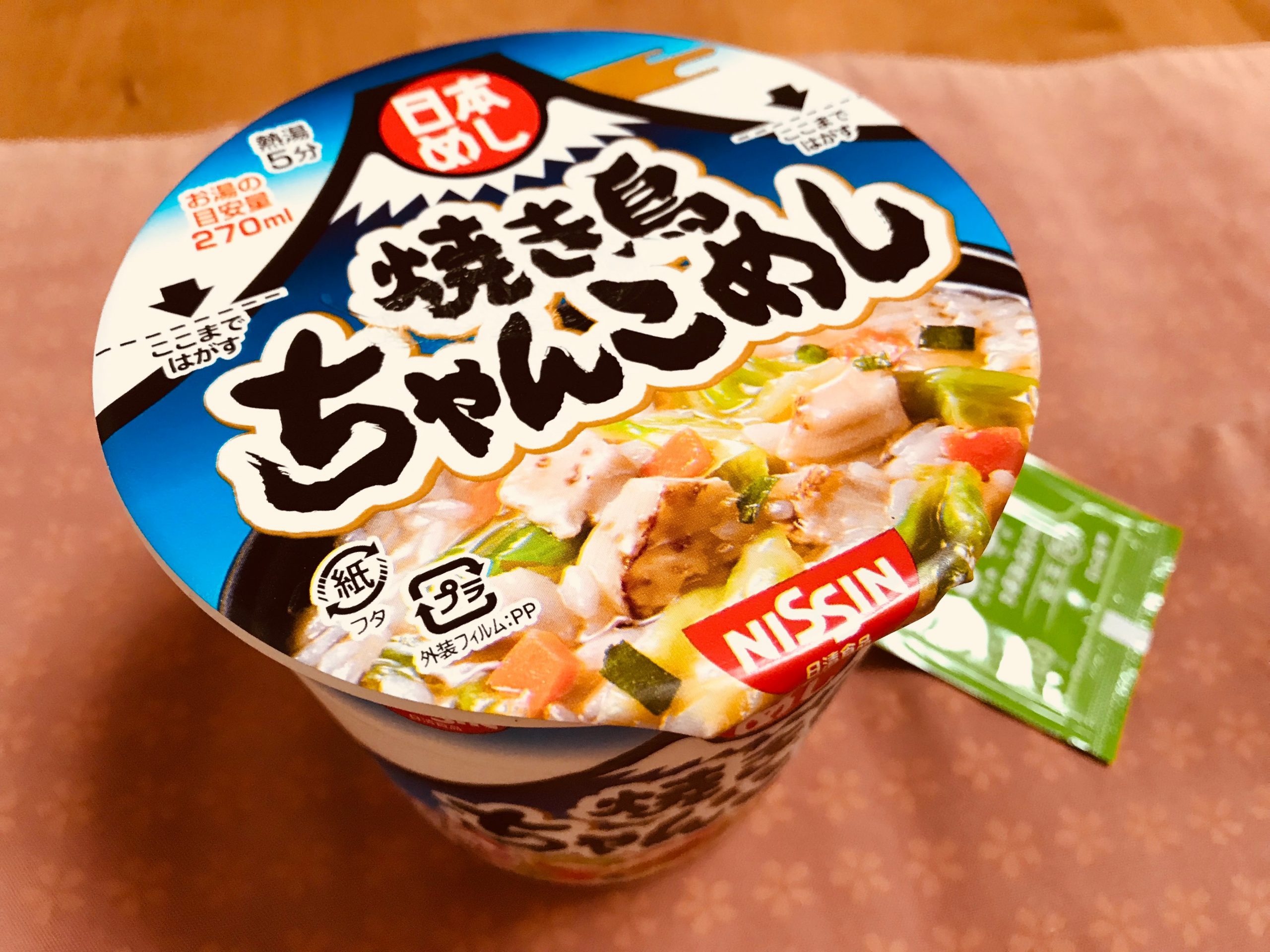 日清の焼き鳥ちゃんこめしを食べてみる