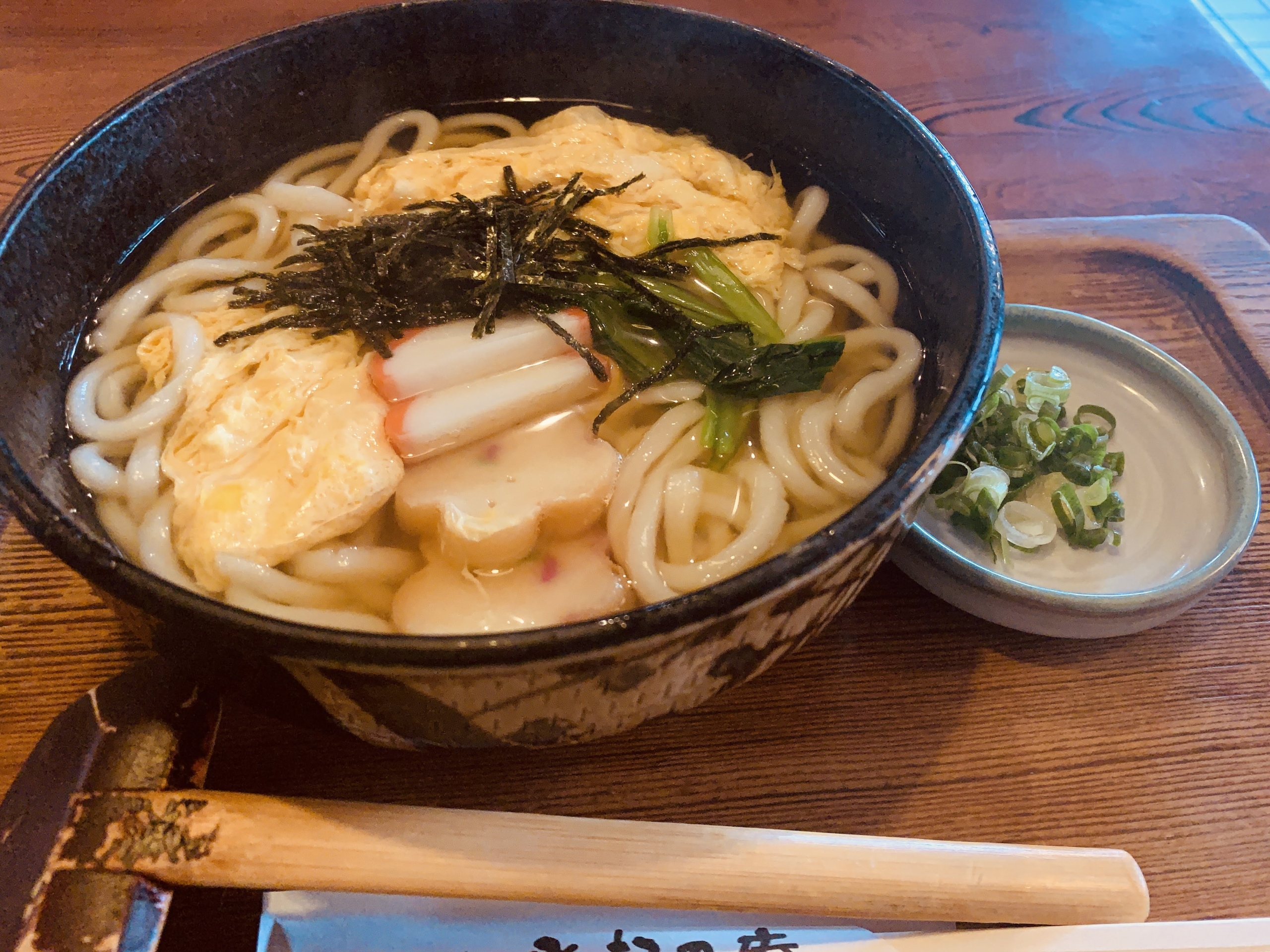 名古屋のそばうどん屋 めん処 登起乃庵で”玉子とじうどん”を食べてみる