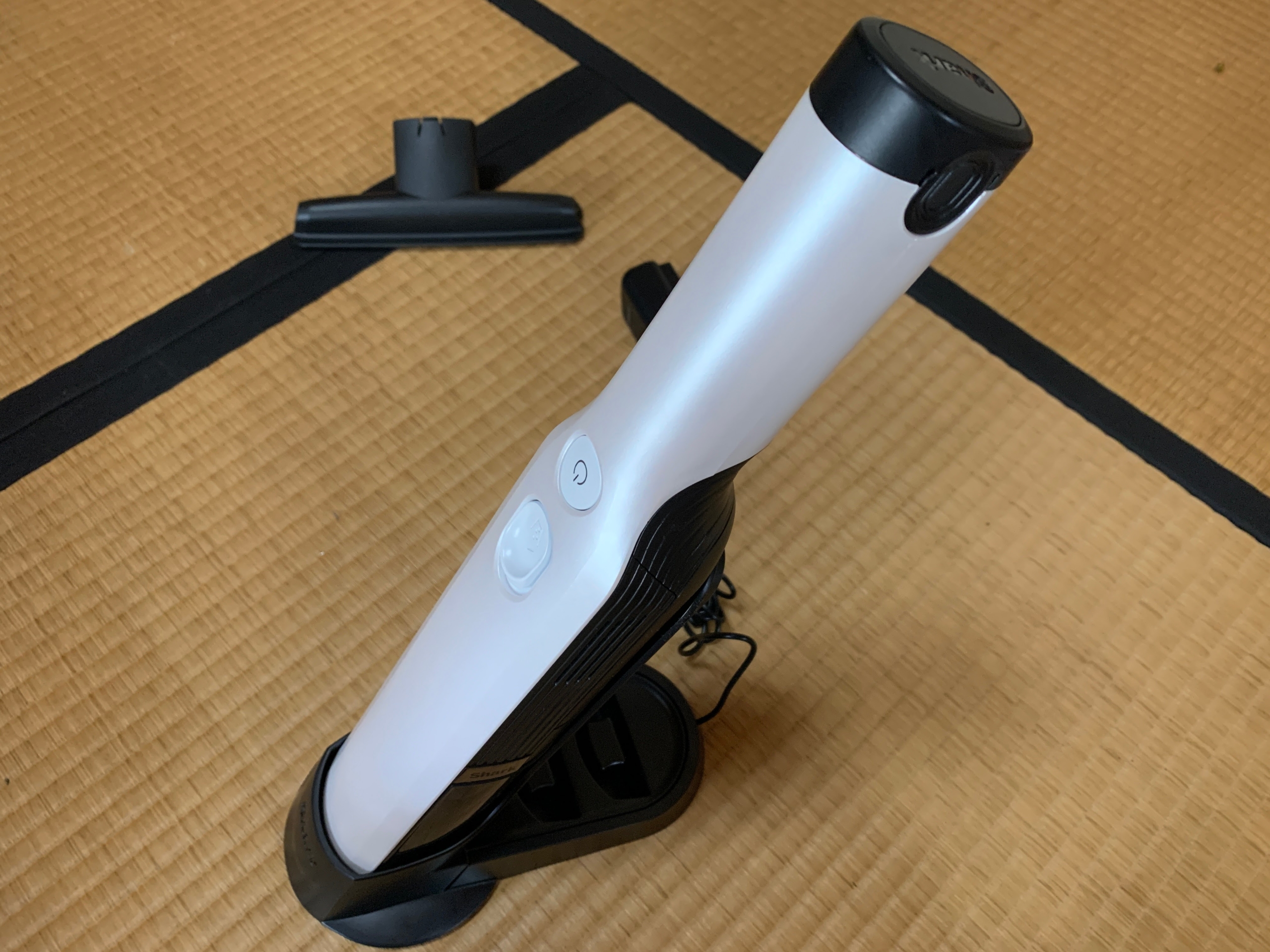 Sharkの掃除機 WV250J-WHを買ってみる